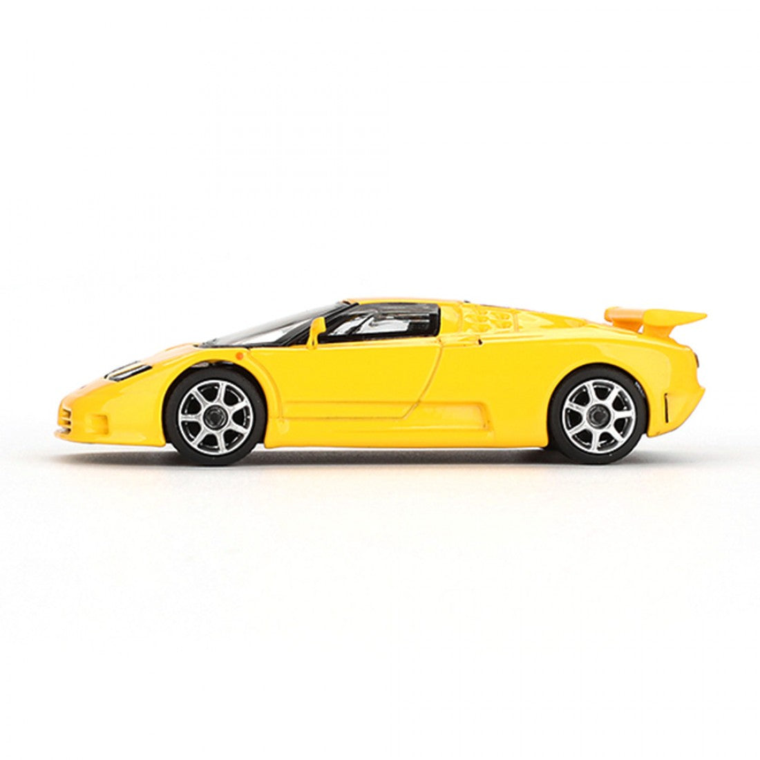 Mini GT 1:64 Bug Blisteratti EB110 Super Sport Giallo Bugatti – Amarillo