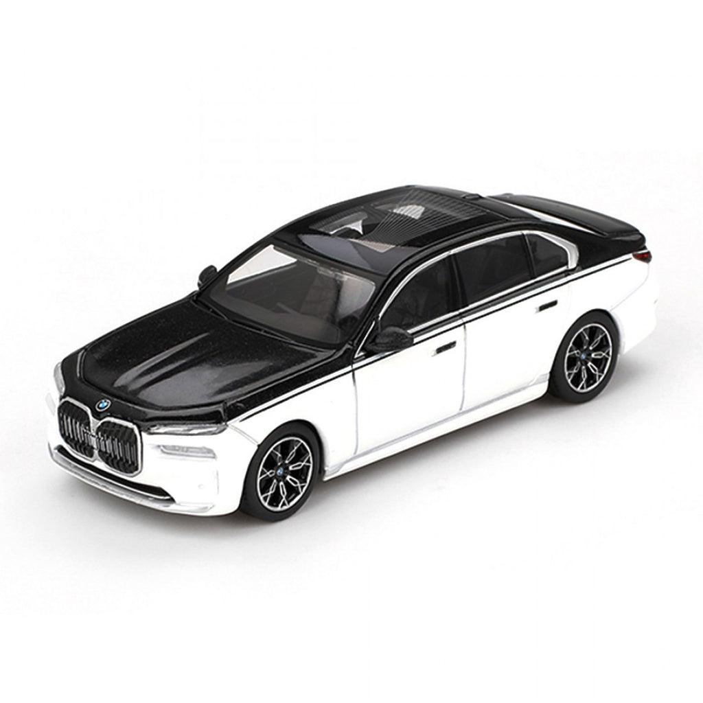 Mini GT 1:64 BMW i7 xDrive60 – Blanco Alpino / Zafiro Negro 1/64 Blister