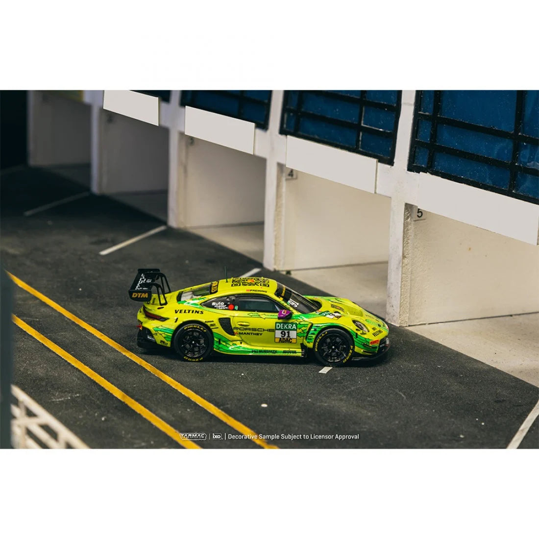 Tarmac Works 1/64 Porsche 911 GT3 R DTM Champion 2023
