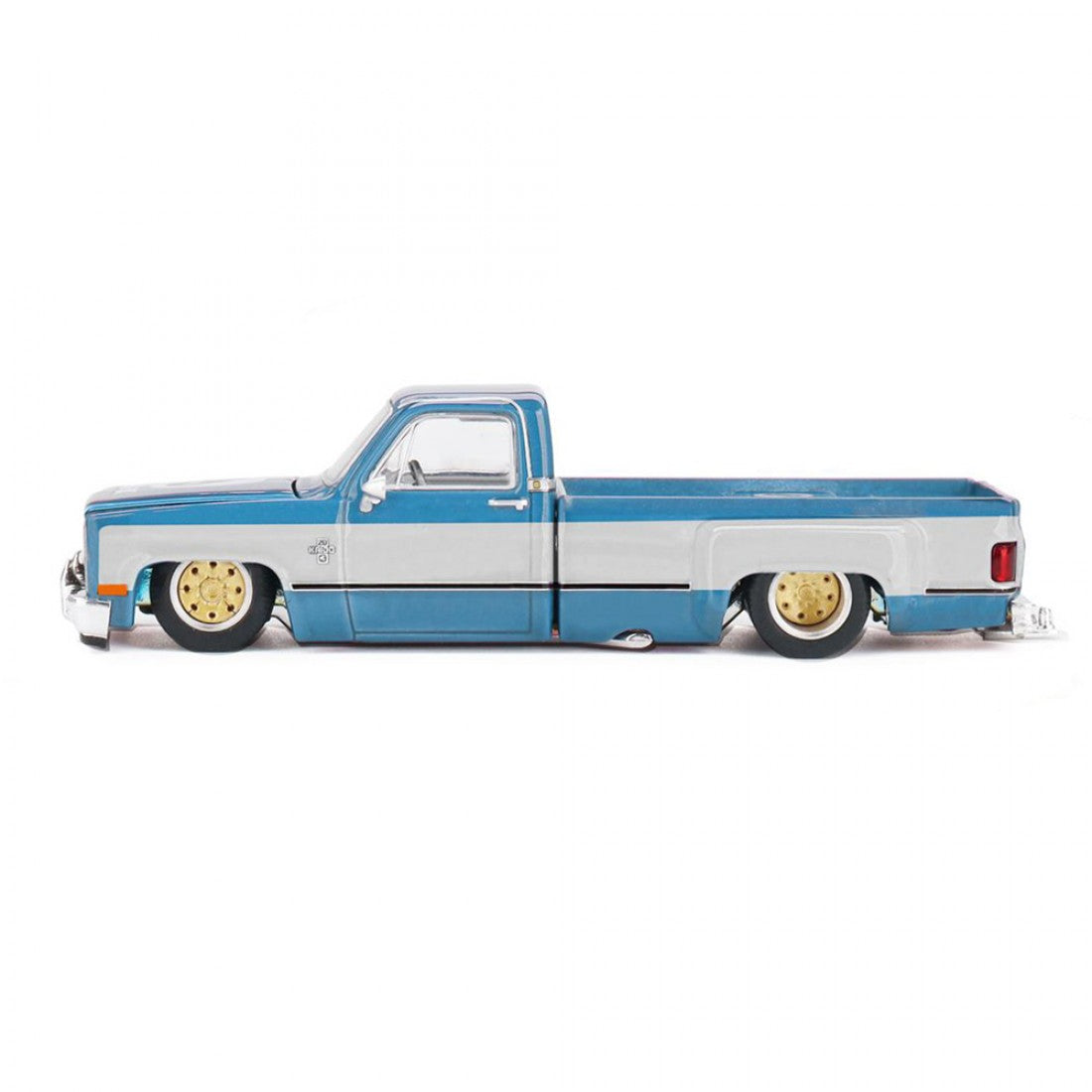 KAIDO HOUSE 1/64 CHEVROLET SILVERADO DUALLY VINTAGE SPEC V1