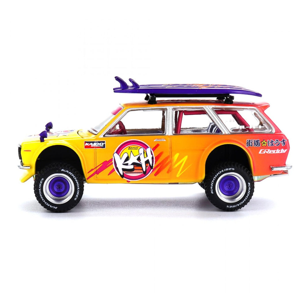 Kaido House x Mini GT 1:64 Datsun KAIDO 510 Wagon 4×4 Kaido ISLANDS V1- Naranja