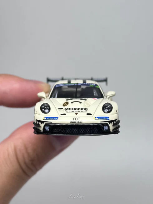 STAR RACE Porsche 911 (992) Gt3 R No. 288 Racing  Milk White