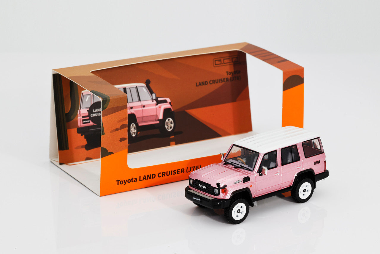 GCD TOYOTA LAND CRUISER LC70 PINK