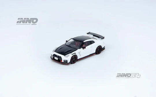 Inno64 1/64 NISSAN GT-R R35 NISMO White Diecast Scale Model Car