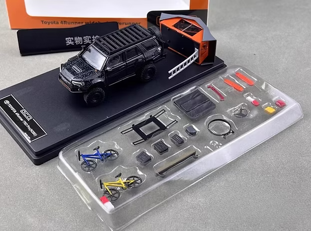 GCD TOYOTA 4RUNNER TRUCK PRERUNNER WITH CAMPER ACCESSORIES 1/64