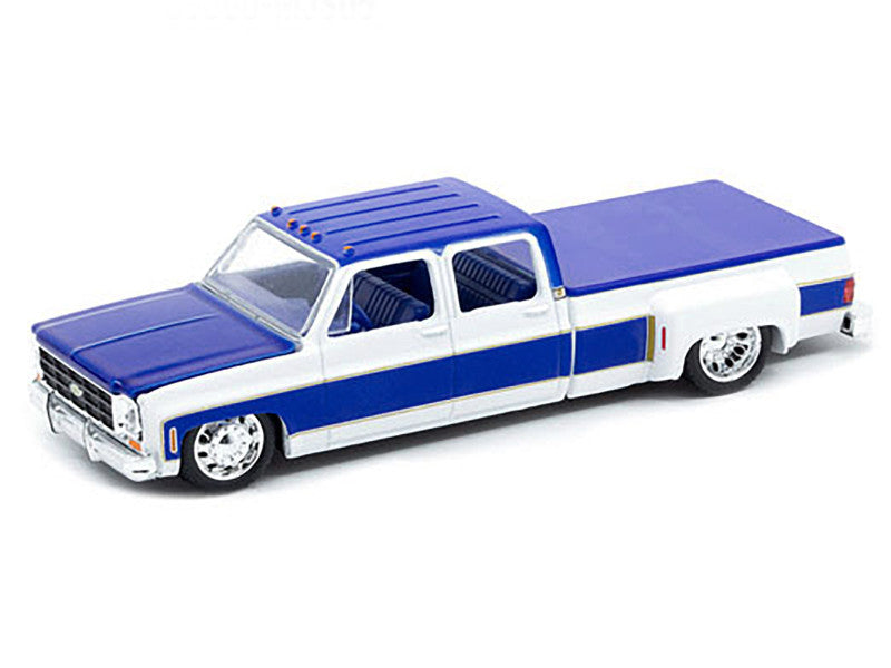 M2 1/64 1977 CHEVROLET CHEYENNE SUPER 30