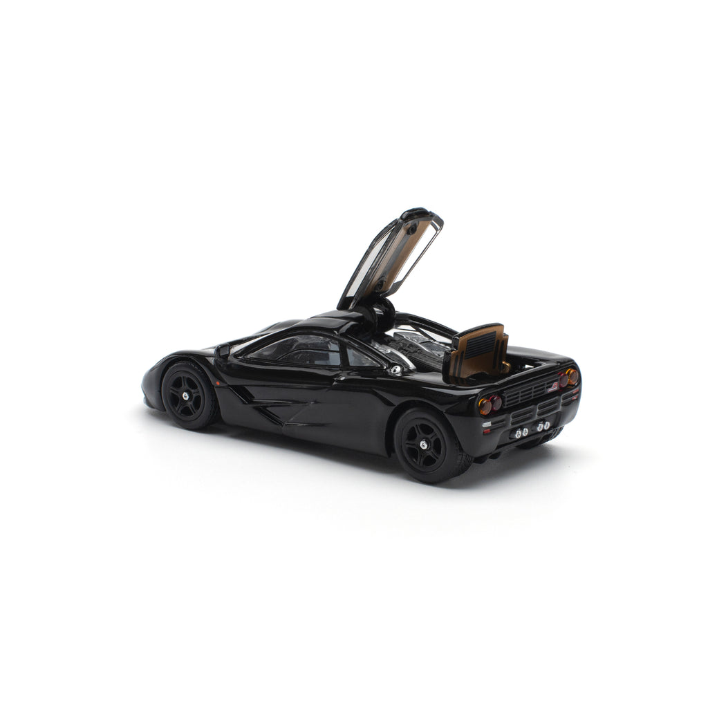 POP RACE 1/64 McLAREN F1 JET BLACK