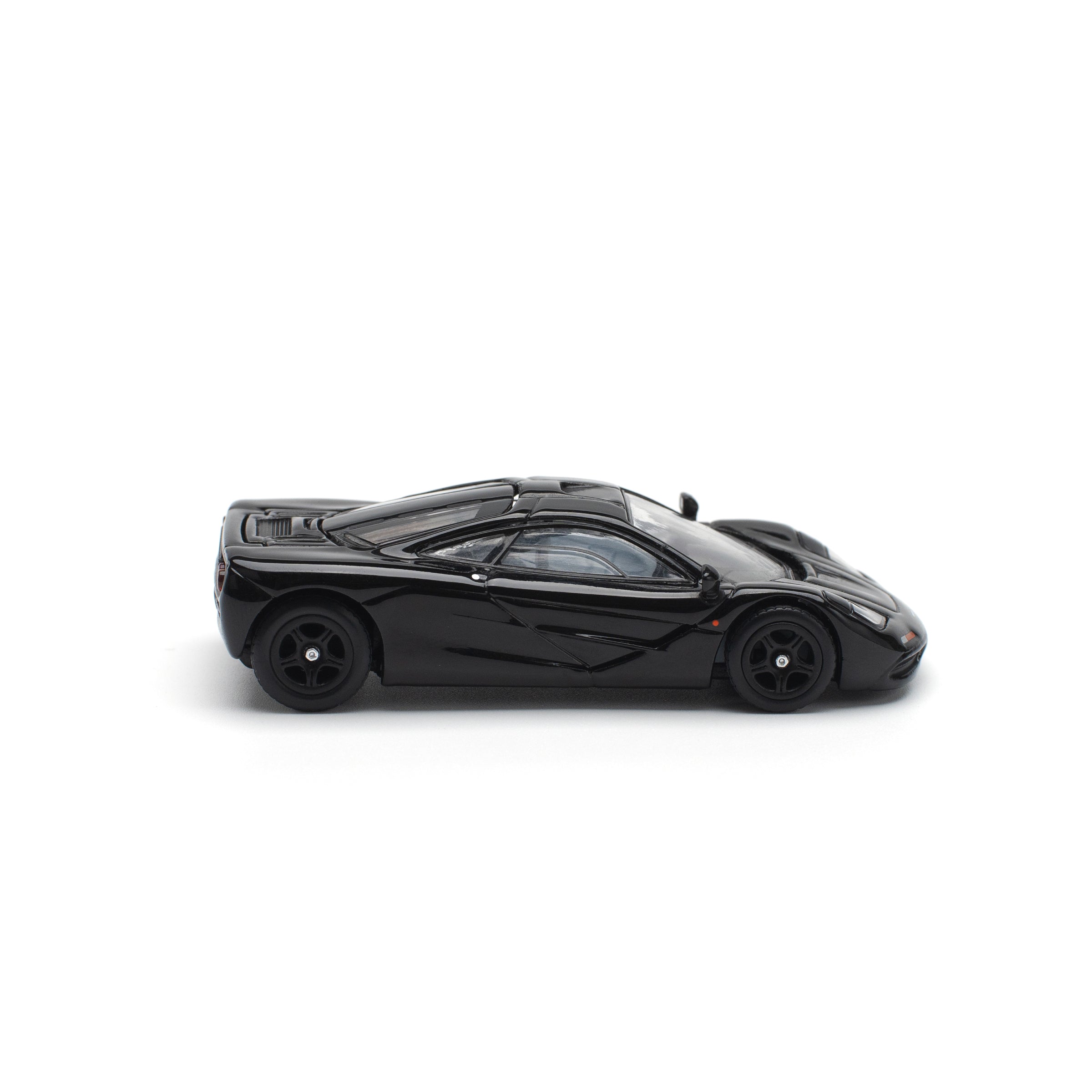 POP RACE 1/64 McLAREN F1 JET BLACK