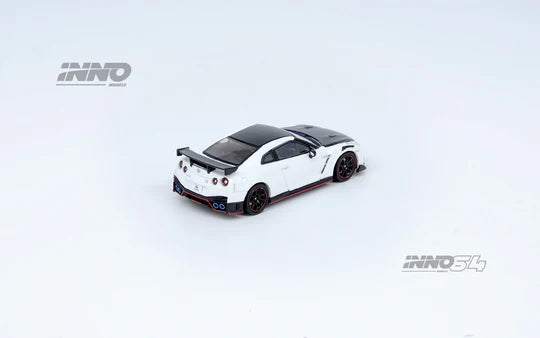 Inno64 1/64 NISSAN GT-R R35 NISMO White Diecast Scale Model Car