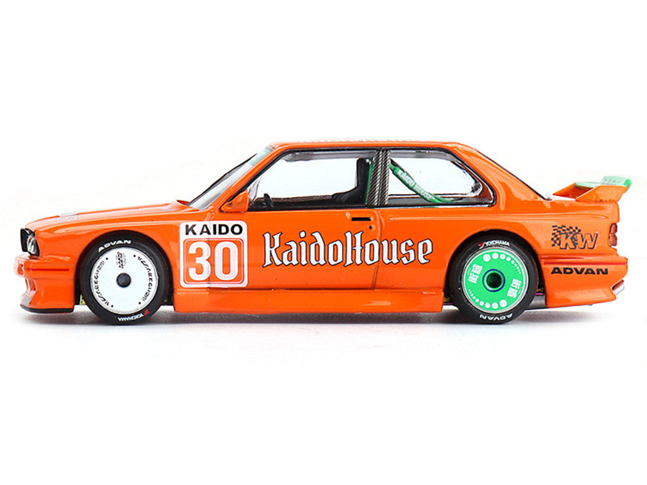 Kaido House x Mini GT 1:64 BMW M3 KAIDOHAUS V1 – Naranja
