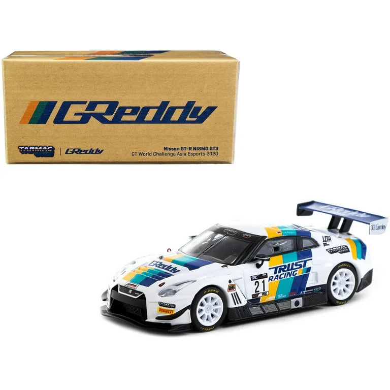 Tarmac Works - Nissan GT-R NISMO GT3 GReddy + Transporter