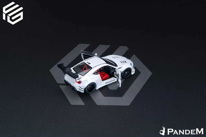 FG MODEL 1/64 SUBARU BRZ PANDEM BLANCO