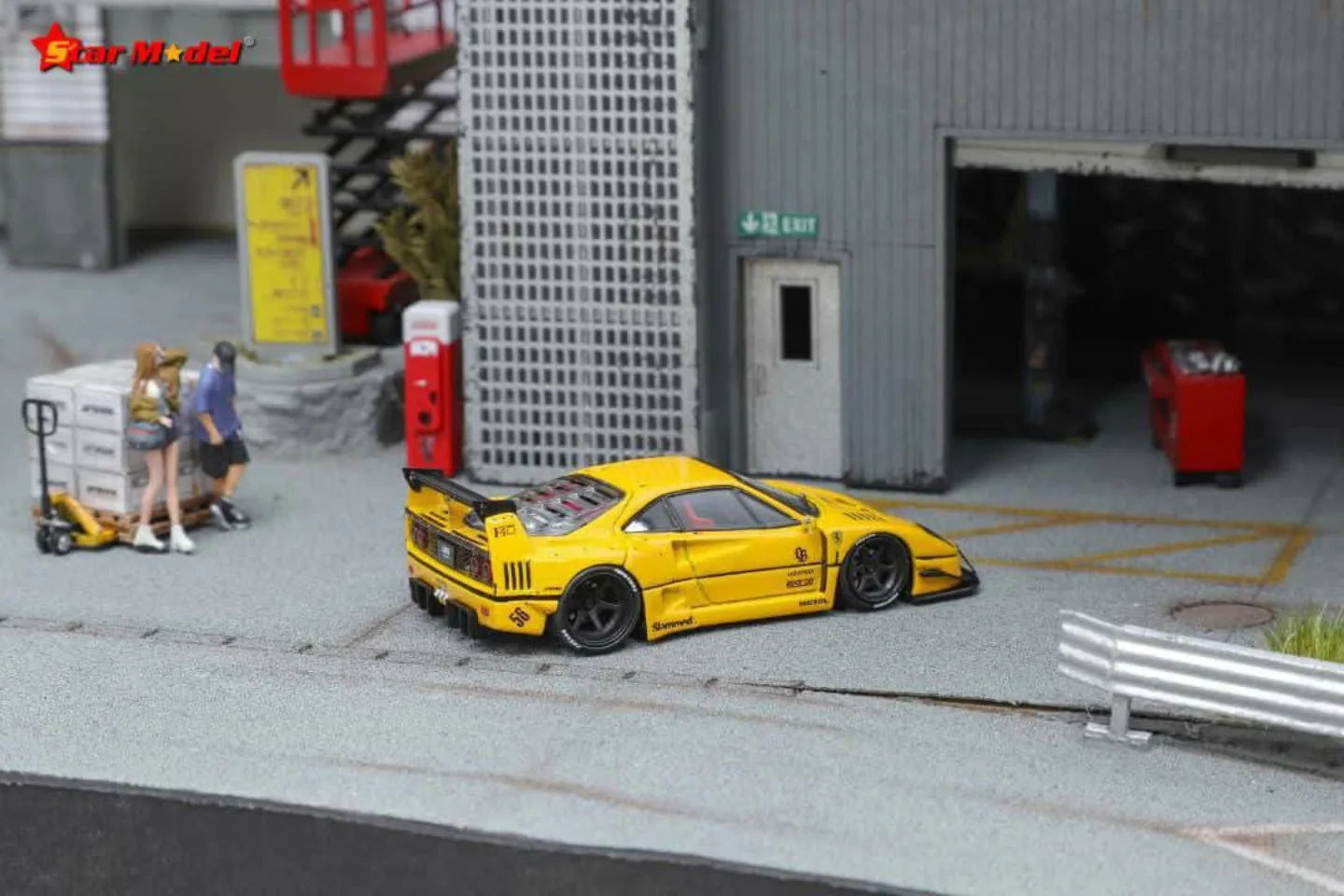 STAR MODEL 1/64 FERRARI F40 LUXE AMARILLO