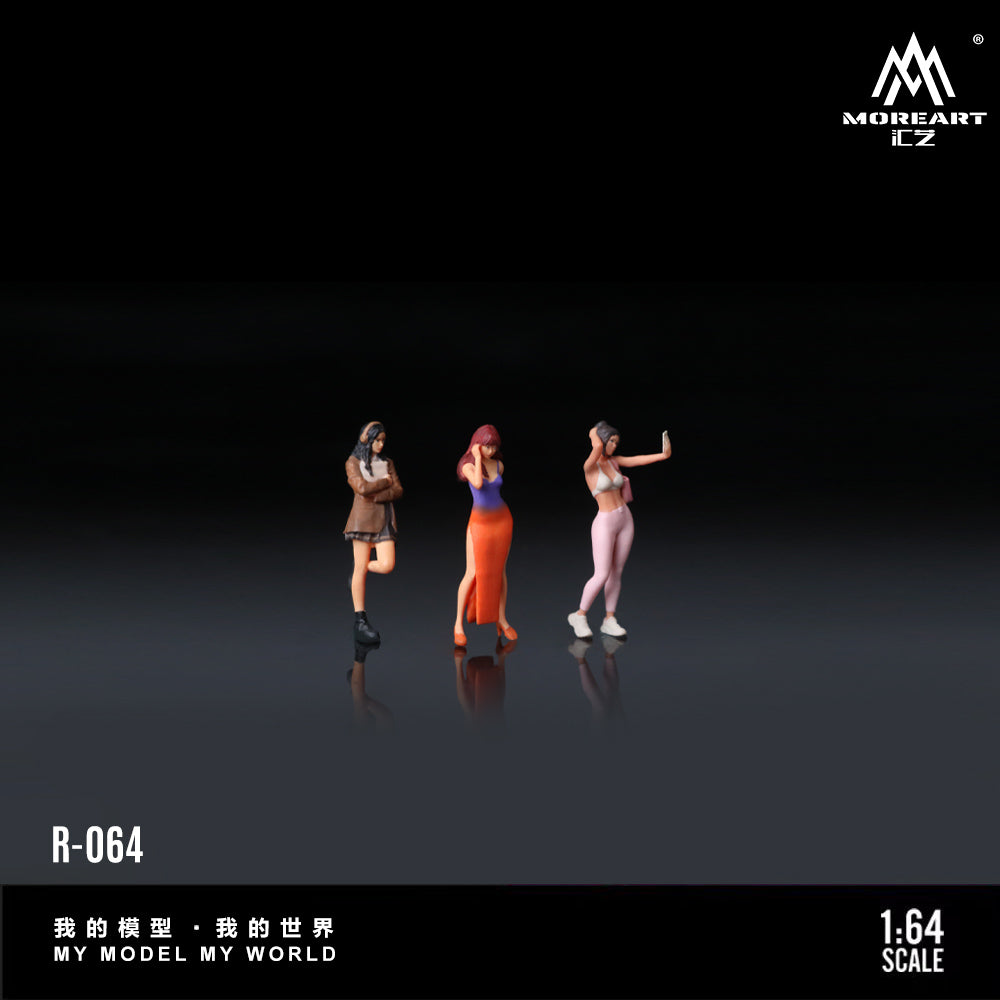 MOREART 1:64 Beautiful and Attractive Female Doll Set Synthetic Resin Model