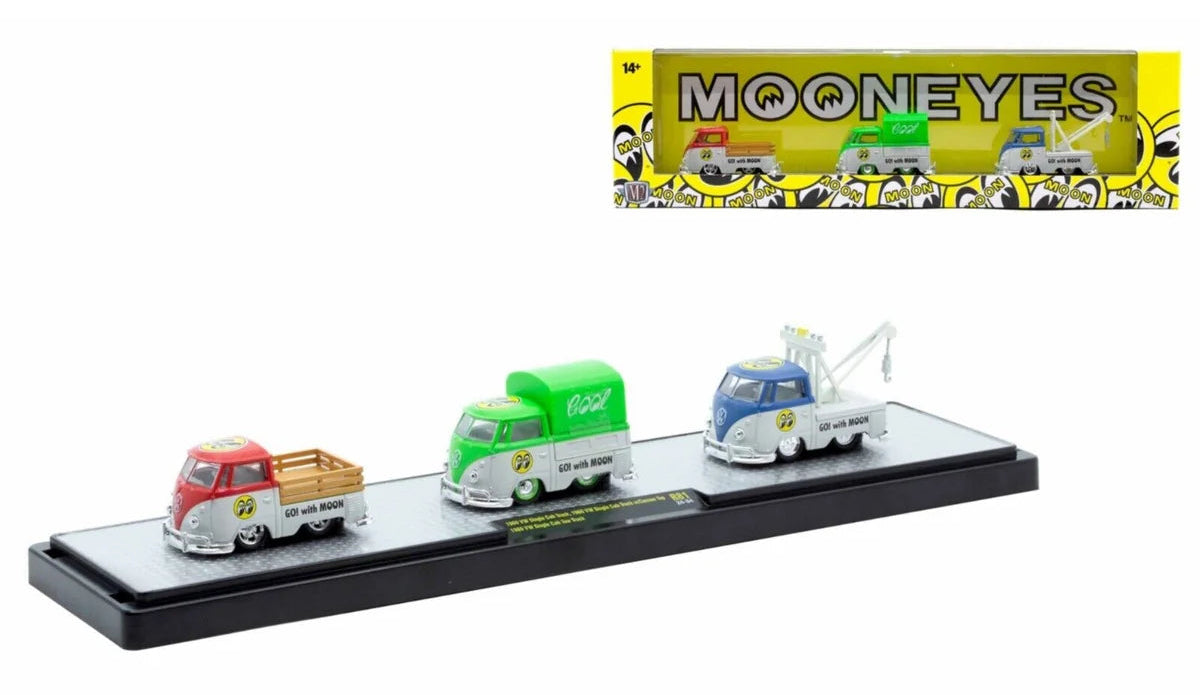 M2 Machines 1:64 1960 Volkswagen Single Cab Truck, Single Cab w/ Canvas Mooneyes