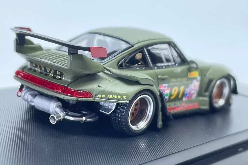 STREET WARRIOR PORSCHE RWB 993 MATTE GREEN V.1