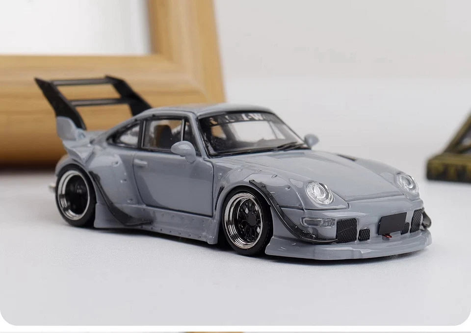 STREET WARRIOR 1/64 PORSCHE 993 RWB CEMENT GRAY