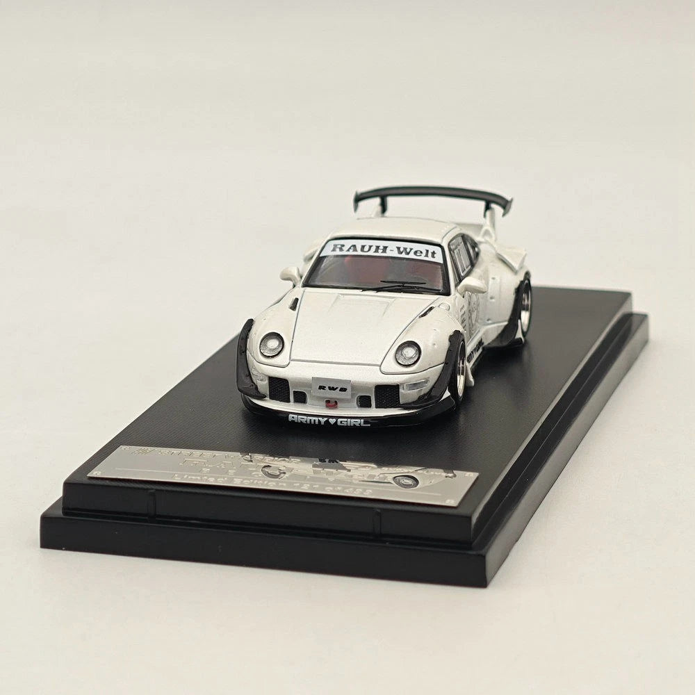 STREET WARRIOR 1/64 PORSCHE RAUH WEIT ARMY GIRL BLANCO