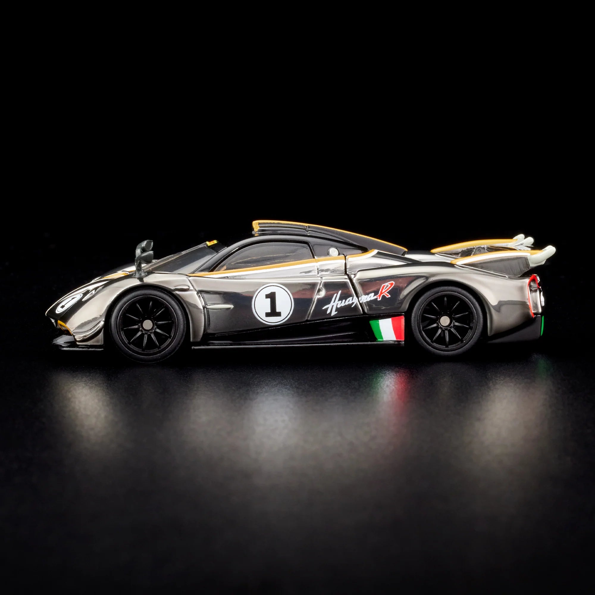 RLC Exclusive ‘21 Pagani Huayra R Collectible Diecast