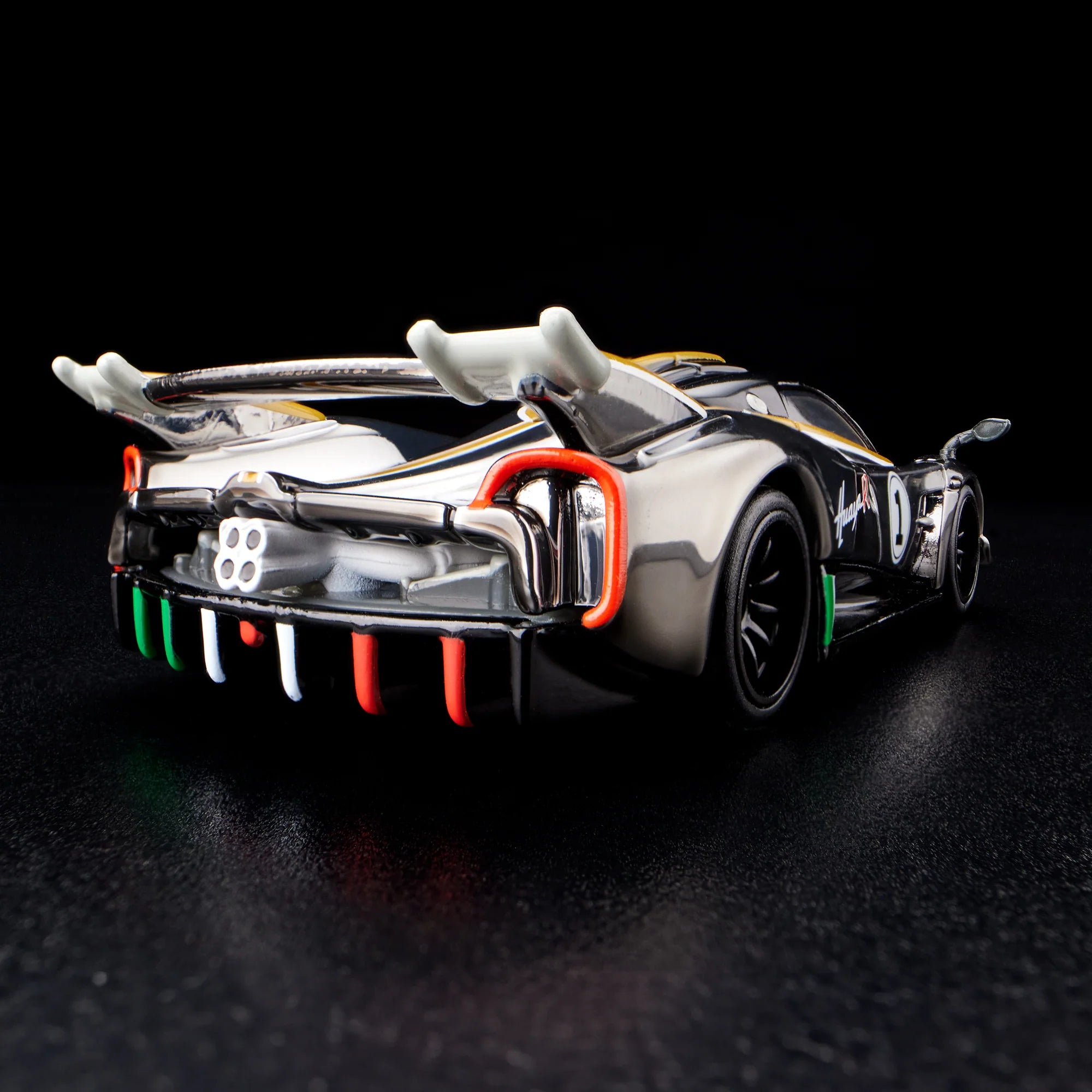 RLC Exclusive ‘21 Pagani Huayra R Collectible Diecast