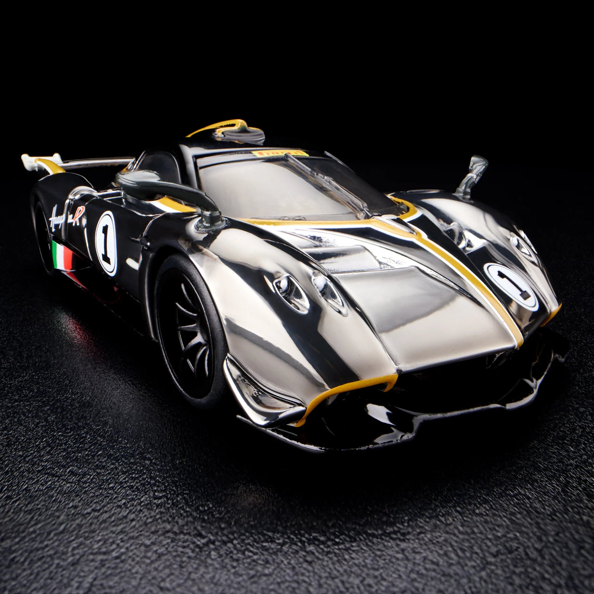 RLC Exclusive ‘21 Pagani Huayra R Collectible Diecast