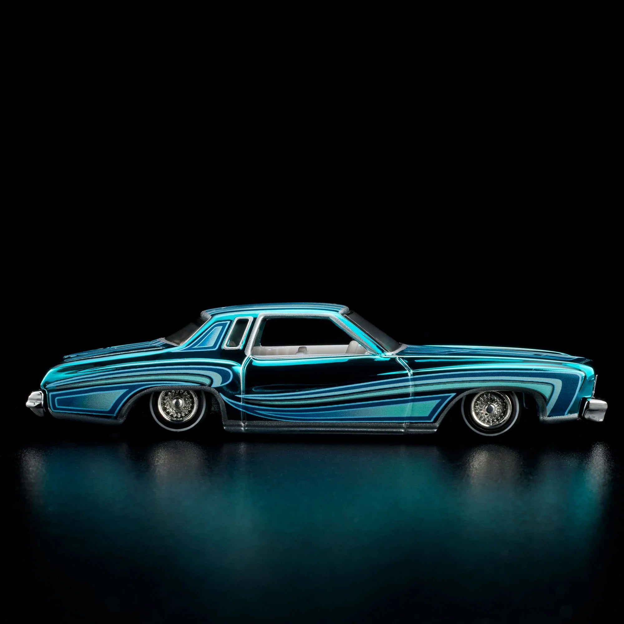 RLC Exclusive 1975 Chevrolet Monte Carlo Collectible Diecast