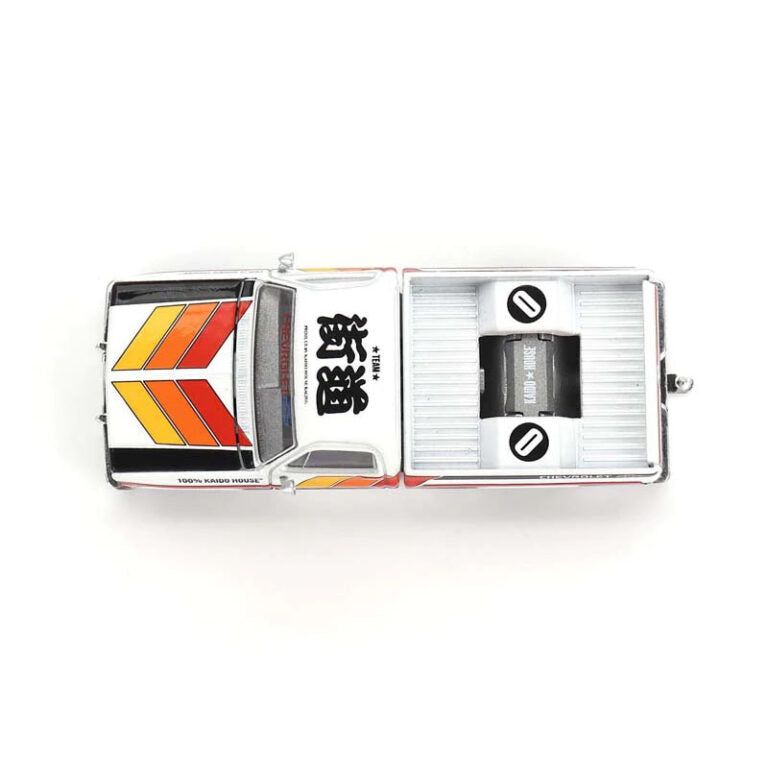Mini GT Kaido House KHMG082 Chevrolet Silverado KAIDO WORKS V1