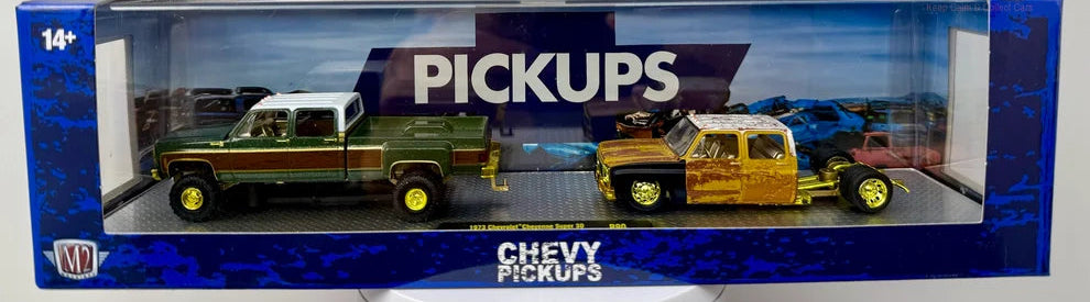 M2 1/64 1973 Chevrolet Cheyenne Super 30 & 1975 Chevrolet Silverado 30 4x4