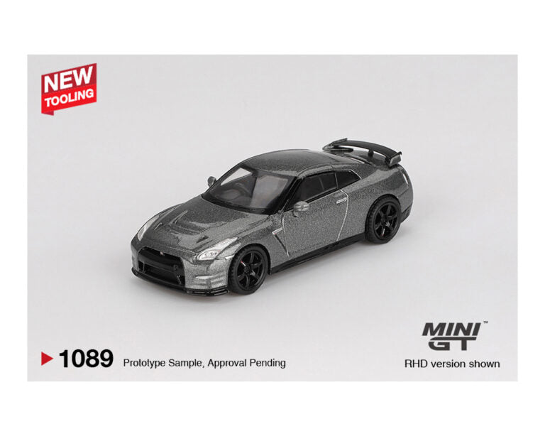 |||PREVENTA||Mini GT 1:64 Nissan GT-R NISMO R35 CRS 2013 – Gris Metalizado Oscuro (PRESENTACIÓN EN BLISTER)