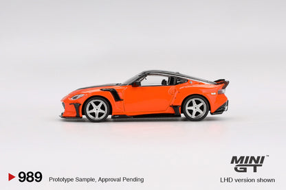 MINI GT 1/64 989 NISSAN Z VEILSIDE FFZ400 NARANJA