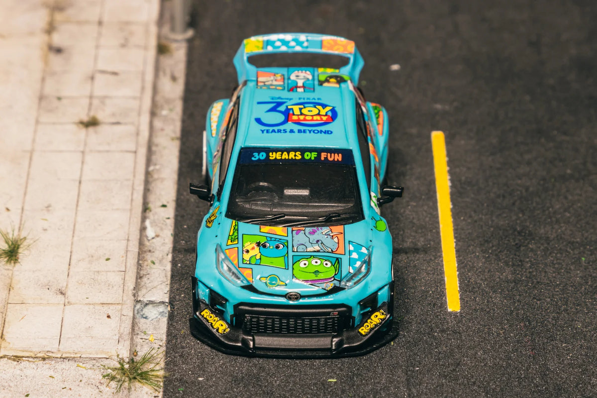 TARMAC 1/64 Pandem Toyota GR Yaris Toy Story - 30th Anniversary with Tarmac Cards