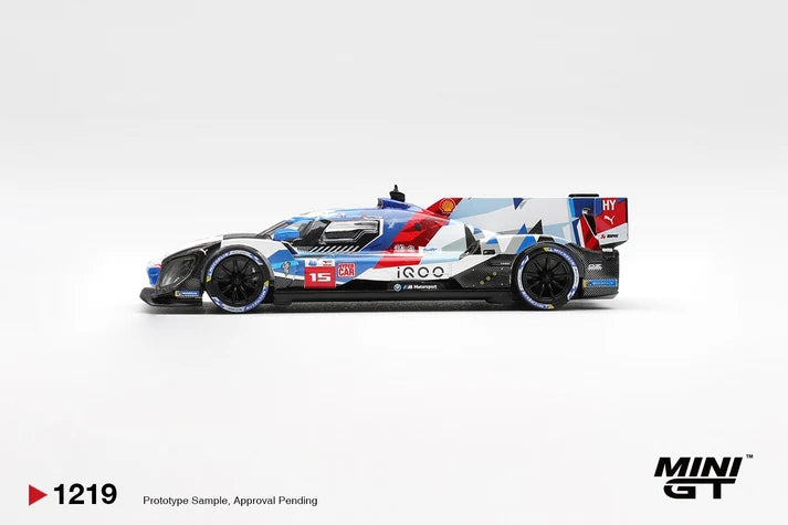 MINI GT 1/64 #1219 BMW HYBRID V8 HYPERCAR #15 2024 LE MANS 24 HRS VERSION EN CAJA