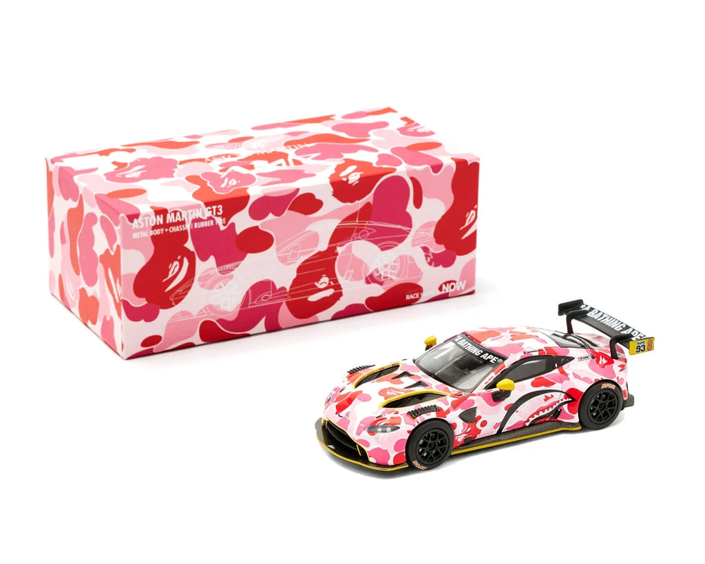 POP RACE X BAPE 1/64 - Aston Martin GT3 Pink