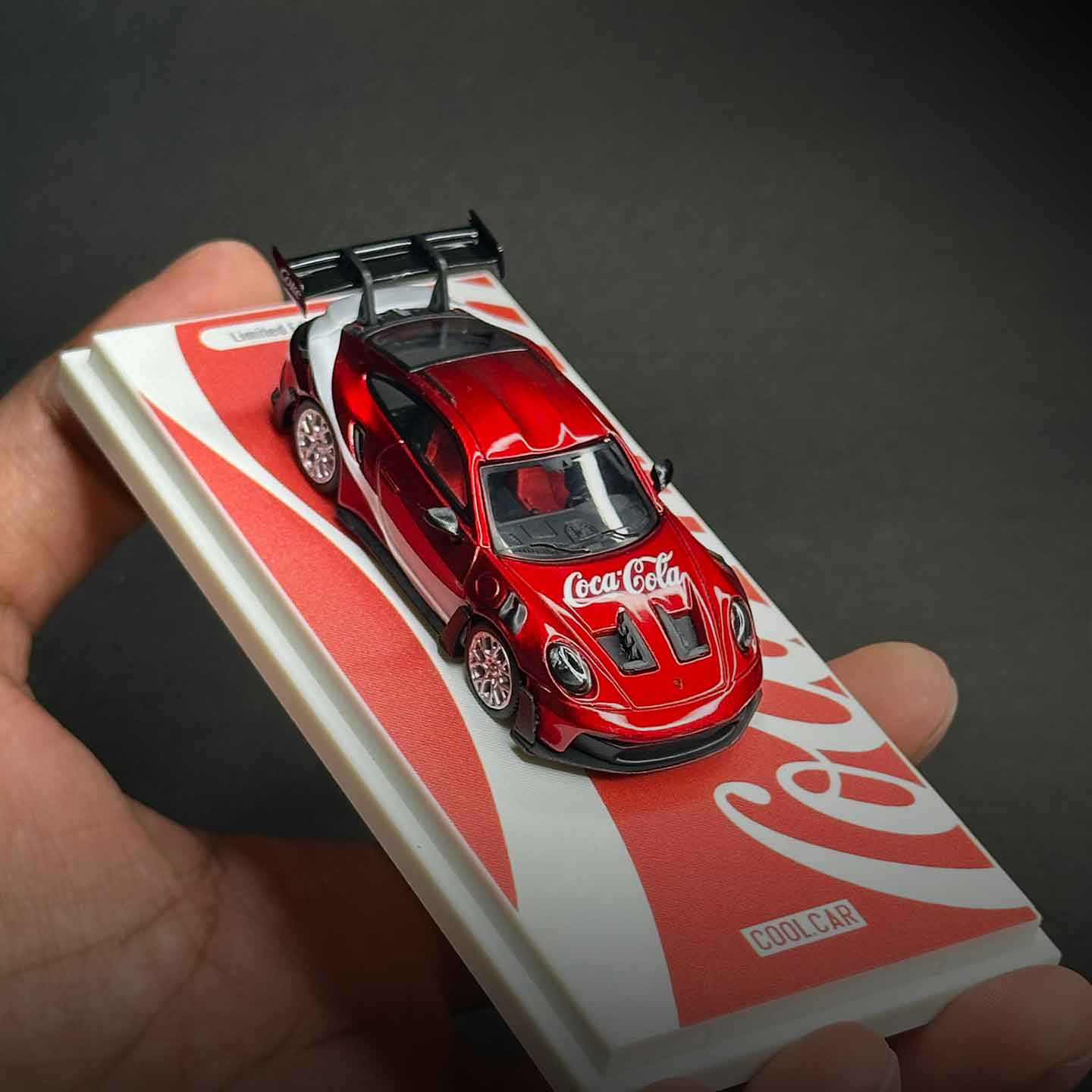 Cool Car 1:64 Porsche 992 GT3 RS Coca-Cola