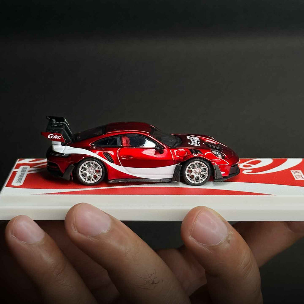 Cool Car 1:64 Porsche 992 GT3 RS Coca-Cola