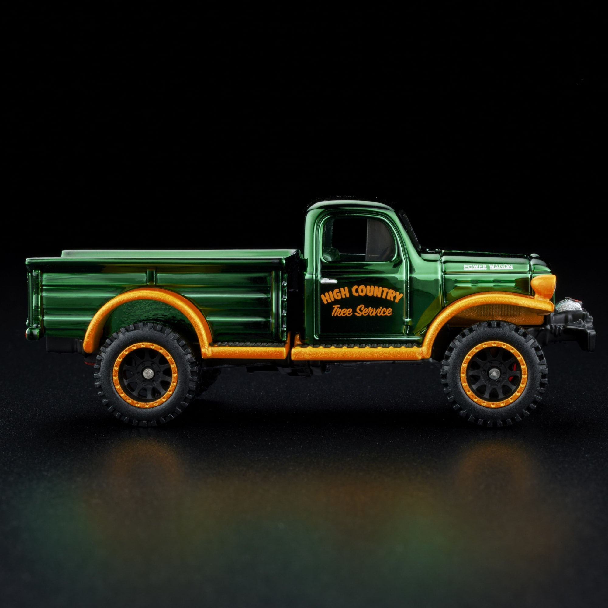 RLC Exclusive Holiday 1952 Dodge Power-Wagon Collectible Diecast