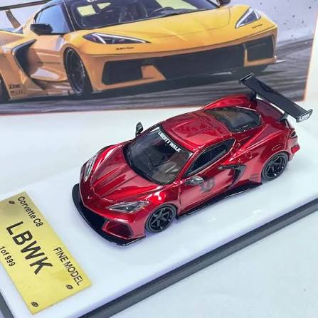FINE MODEL 1/64 LB CORVETTE C8 METALLIC ROJO