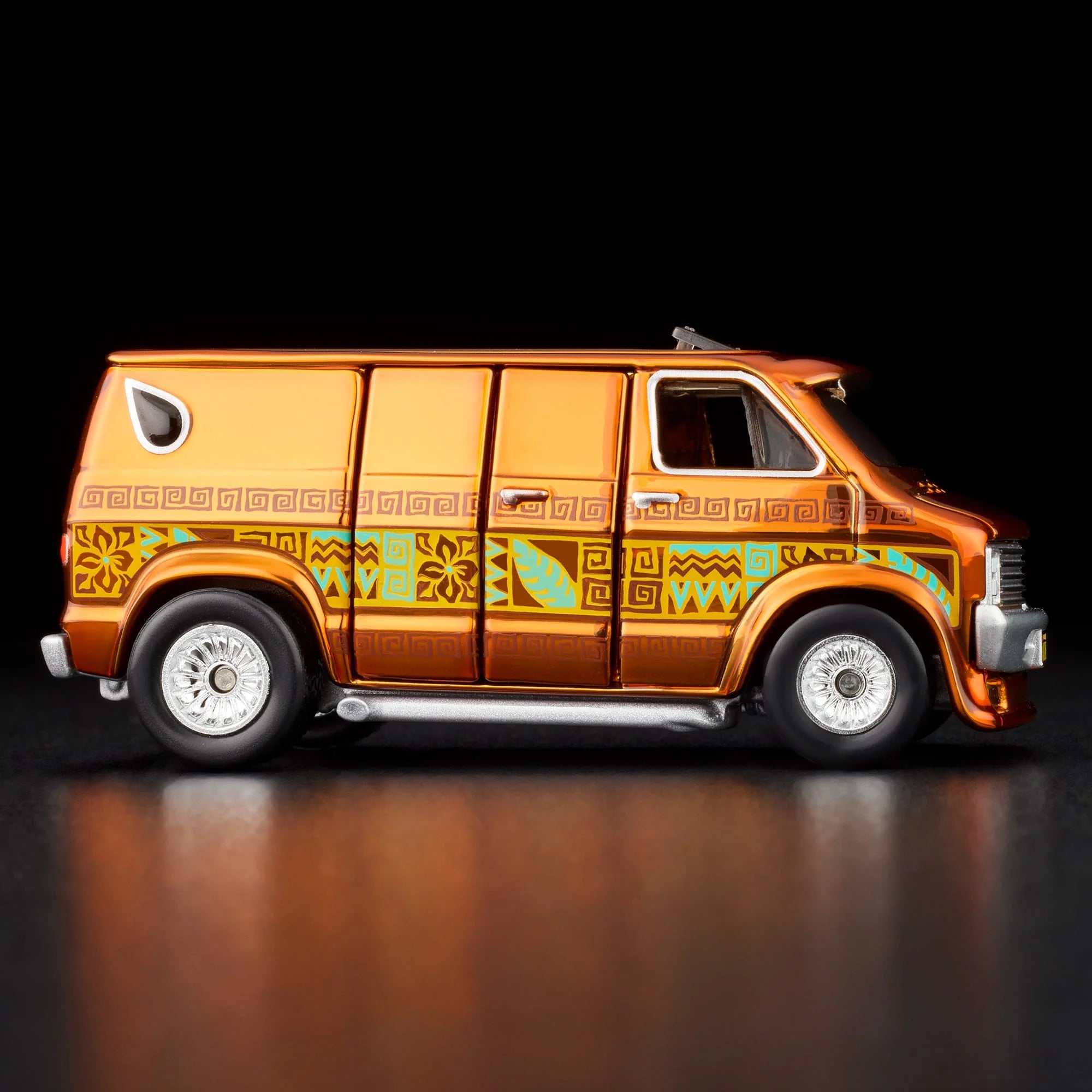 RLC Exclusive ‘70s Dodge Tradesman Van Collectible Diecast