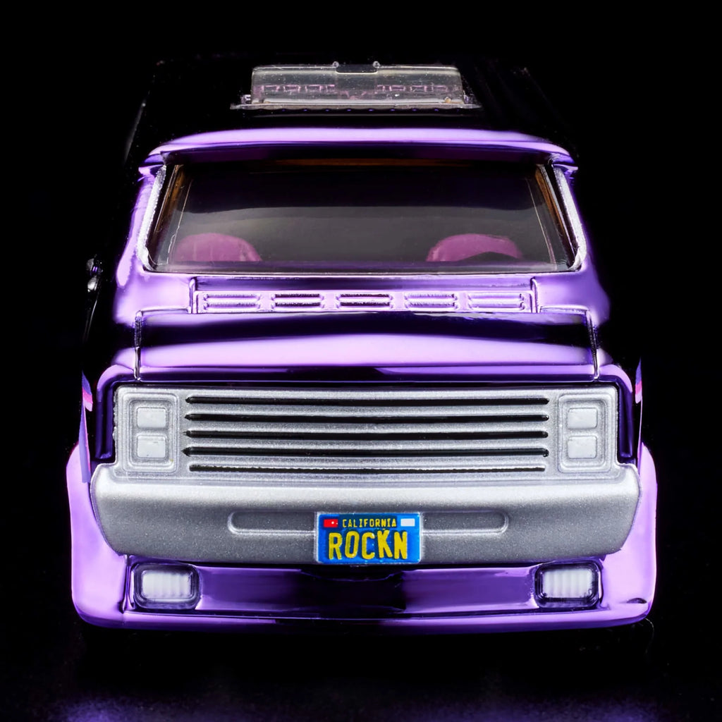 RLC Exclusive ‘70s Dodge Tradesman Van Collectible Diecast