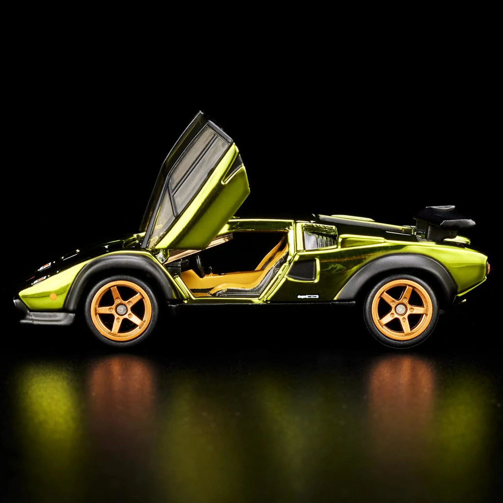 RLC EXCLUSIVE ’82 LAMBORGHINI COUNTACH LP 500 S VERDE Collectible Diecast