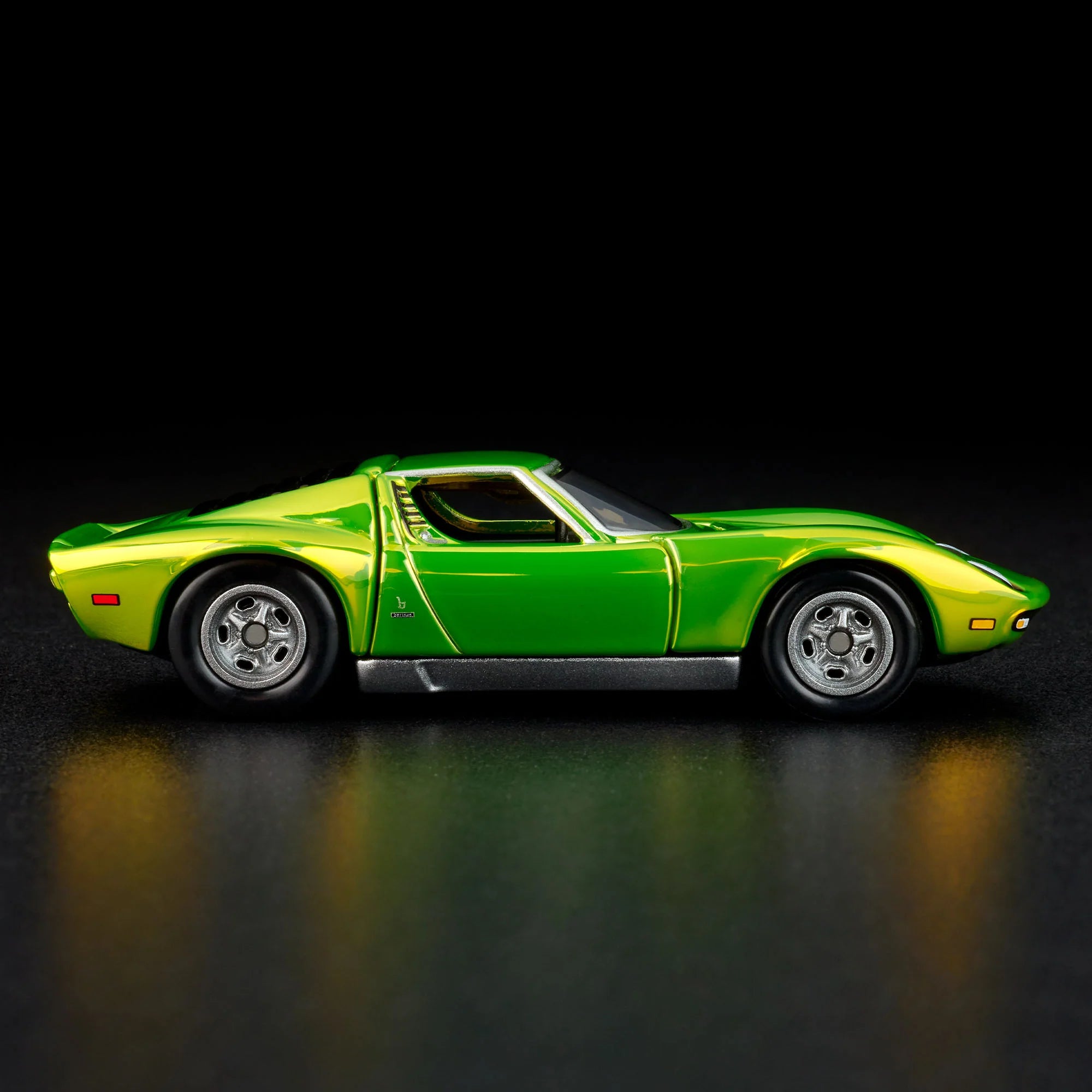 RLC Exclusive '71 Lamborghini Miura P400 SV Collectible Diecast