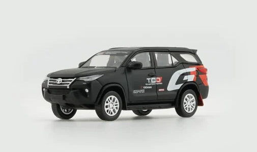 BMC 1/64 TOYOTA FORTUNER 2018 MATTE NEGRO GR RACING