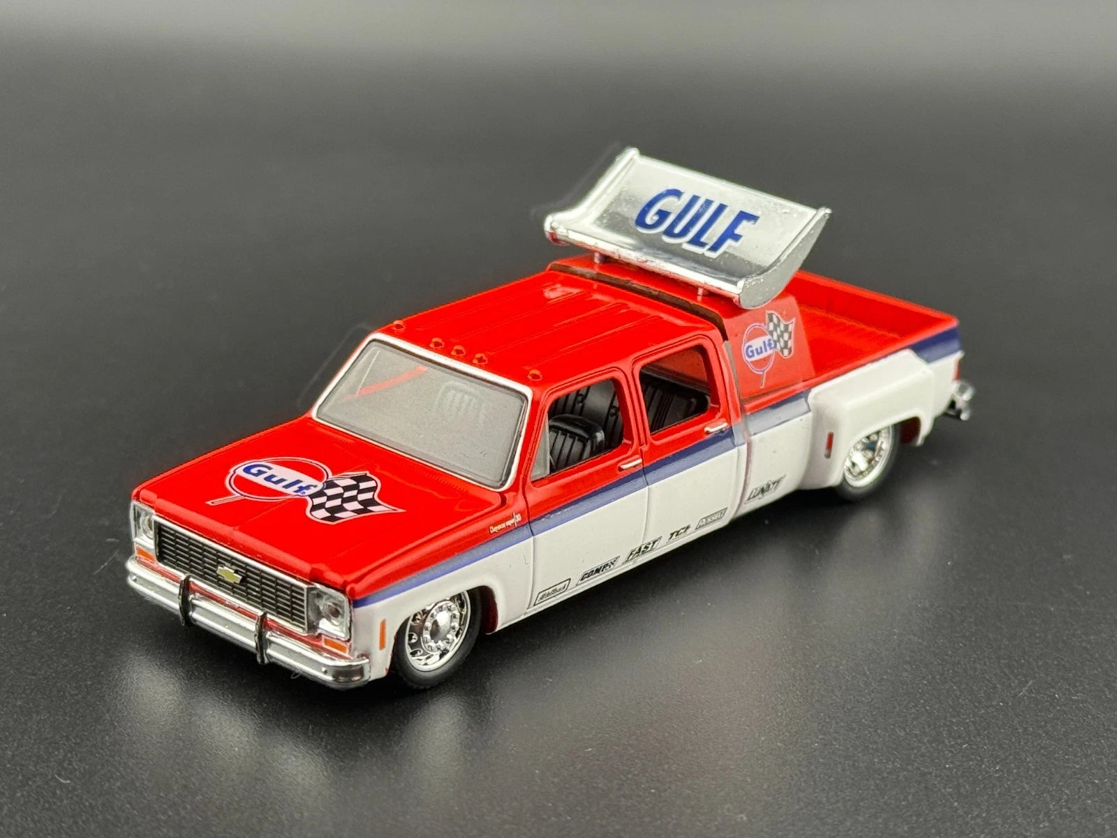 M2 1/64 1973 CHEVROLET CHEYENNE SUPER 30  GULF