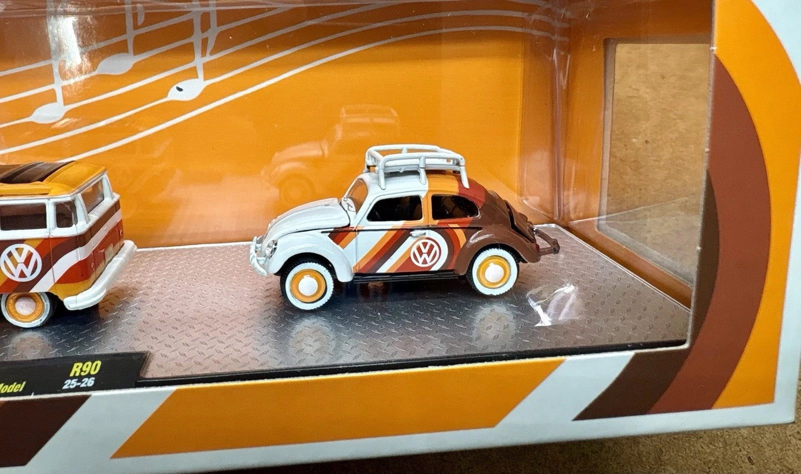 M2 1/64 Remoque M2 1960 VW entrega y 1953 VW escarabajo R90