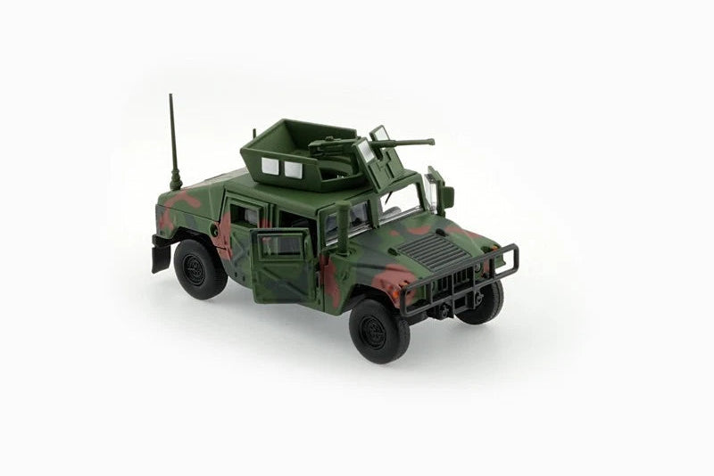 BMC  1/64 HUMVEE 4-CT WOODLAND CAMO