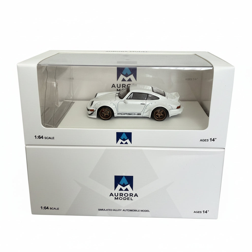 AURORA MODEL 1/64 RWB 964 PEARL WHITE DUCK TAIL DOLL