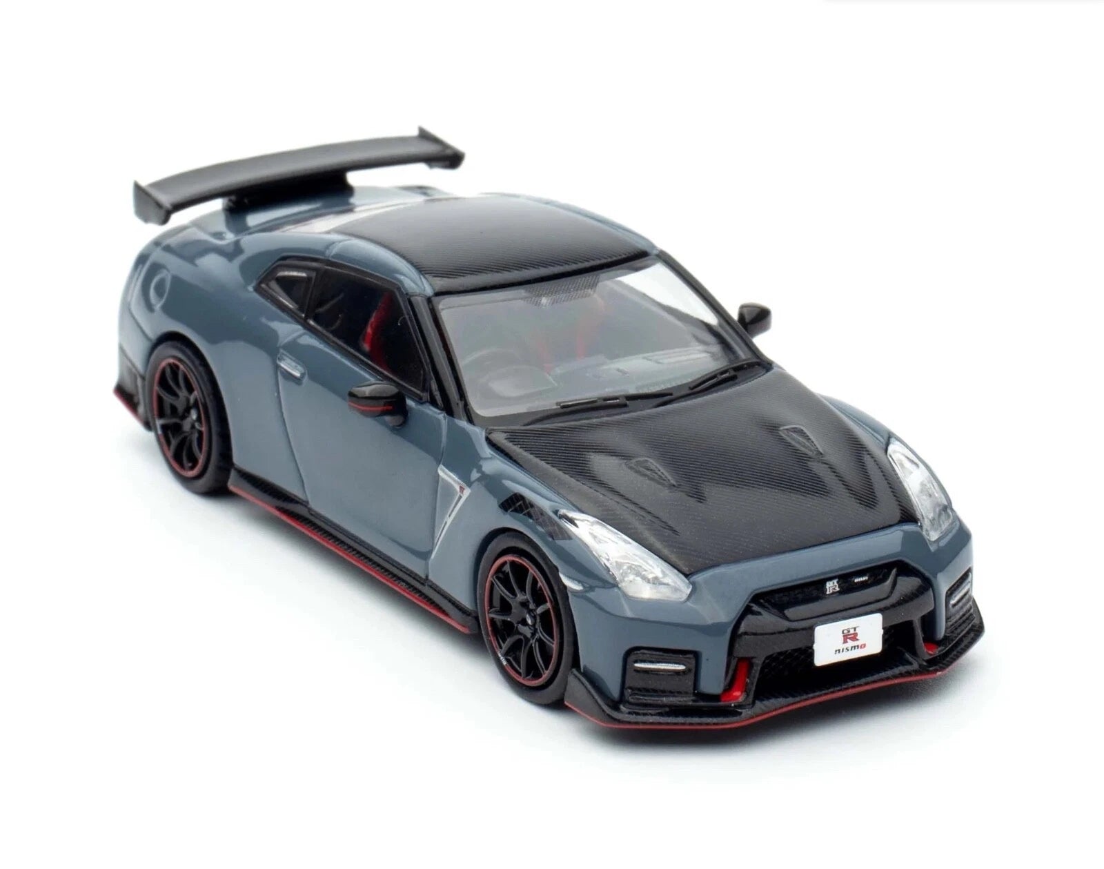Inno64 1:64 Nissan GT-R R35 Nismo Special Edition 2022 Stealth Gray