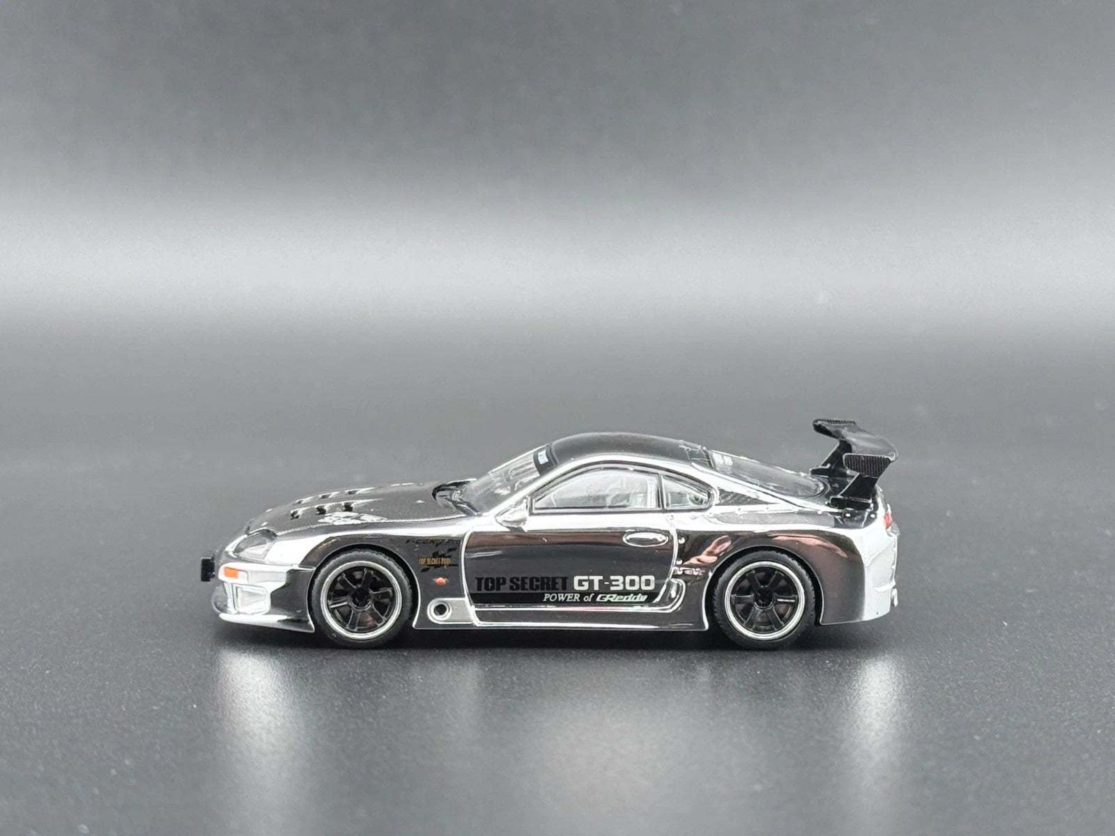 Pop Race Top Secret GT300 Supra Silver Chrome PR640325 1/64