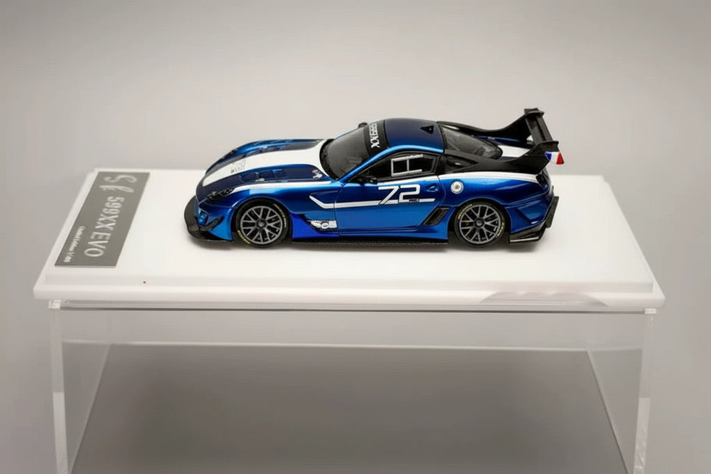 SK MODEL 1/64 FERRARI 599XX EVO #72