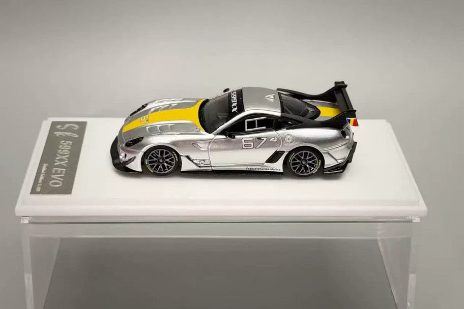 SK MODEL 1/64 FERRARI 599XX EVO #67 PLATEADO